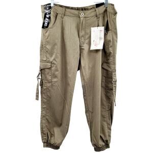 NWT VIP Jeans Green Jogger Collection Sculpting Stretch Denim Plus Size 19/20
